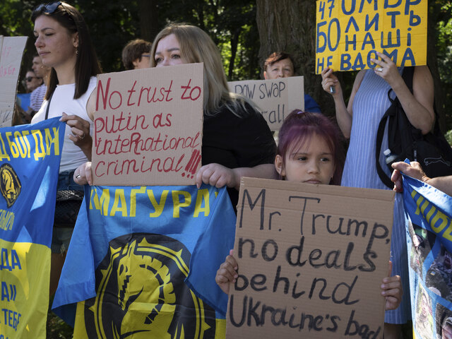 Do vojny sme sa zapojili preto, aby sme vyhrali. Čo si o samite Trump-Putin myslia ruskí vojaci a Kyjevčania?