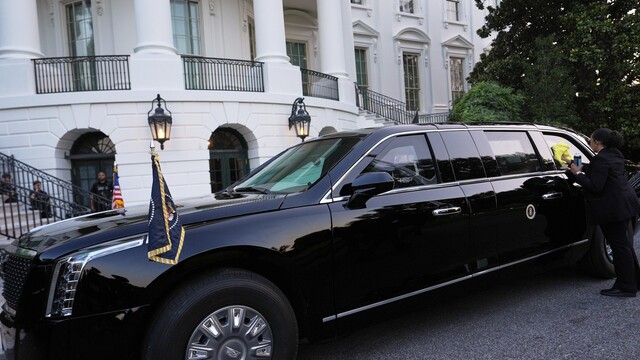 trump limuzína