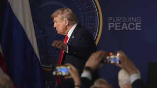 Trump zvažuje podporiť Putinov plán. Rusko by získalo celý Donbas, Kyjev to však odmieta