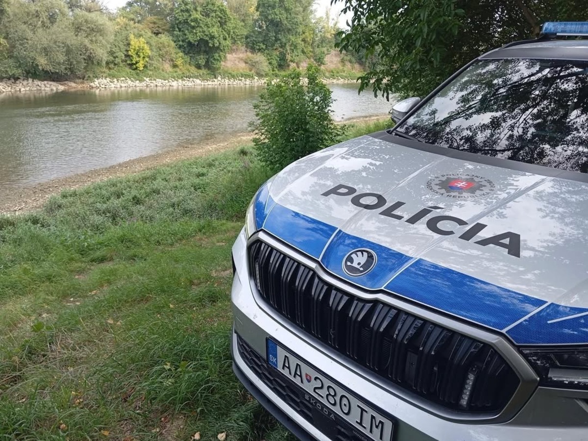 Polícia SR pri Váhu