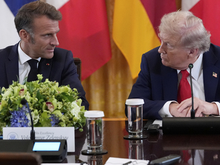Macron Trump