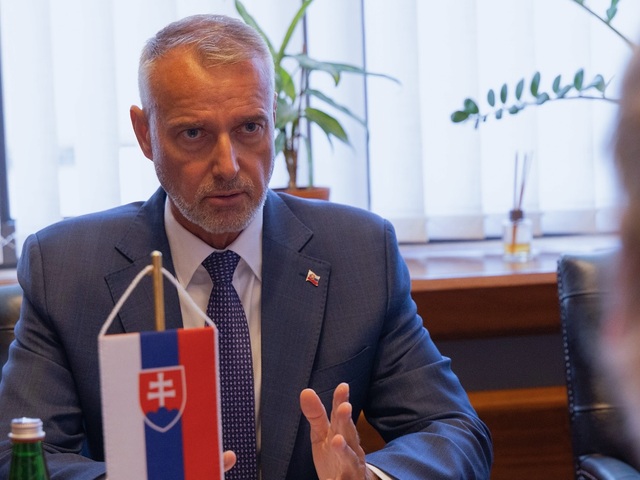 Šéf parlamentu Raši sa stretol so zástupcami mimovládok. Zákon nevnímam ako bodku, ale začiatok dialógu, vyhlásil