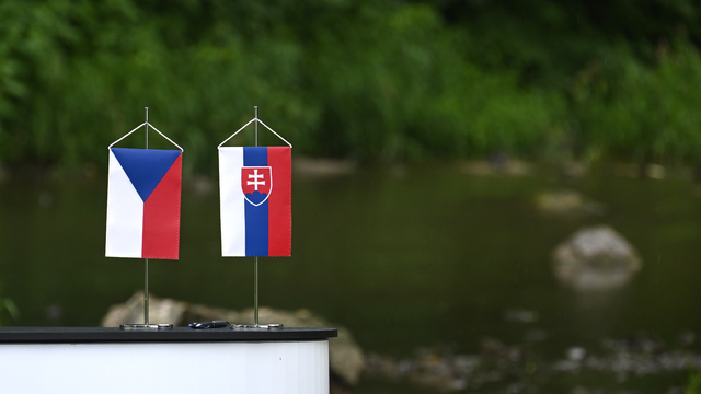 Česko a Slovensko vlajky