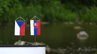 Česko a Slovensko vlajky