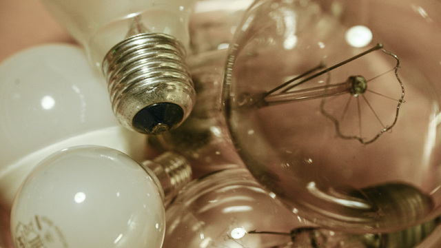 ziarovky elektrina elektricka energia