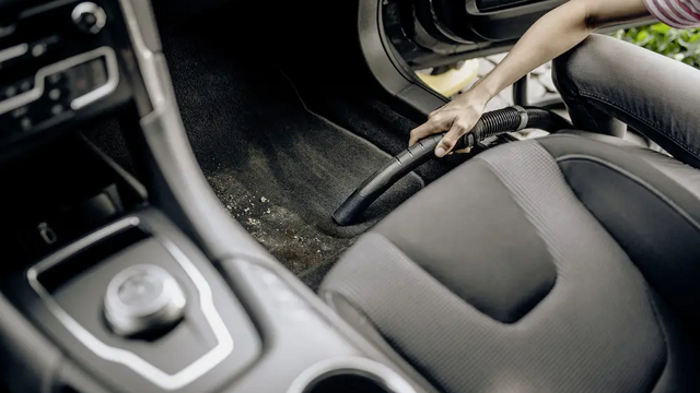 Vysávač Kärcher využijete na čistenie auta, dielne, či domácnosti. 