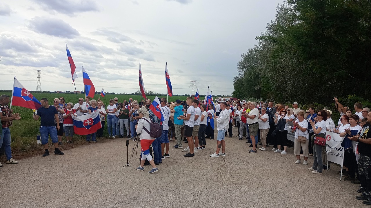 Šurany protest