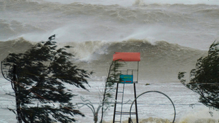 Vietnam tajfún more