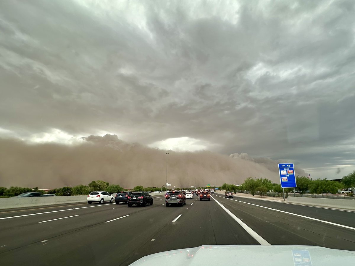 GzPT4OnagAEzDNQ.jfif