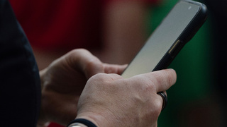 mobil telefon volanie mobilny