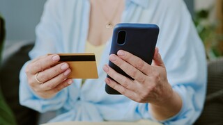 platobná karta a mobil