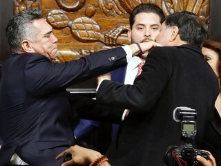 mexiko senát bitka