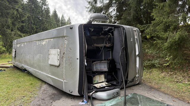 nehoda autobusu v čechách