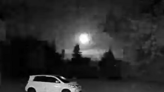 VIDEO: Kamera zachytila zostrel dronu nad Poľskom. Stroje boli ruské, „Gerbery“ sa nevyrábajú nikde inde, tvrdí novinár