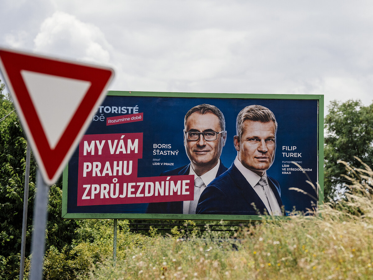 Motoristé české voľby bilbord