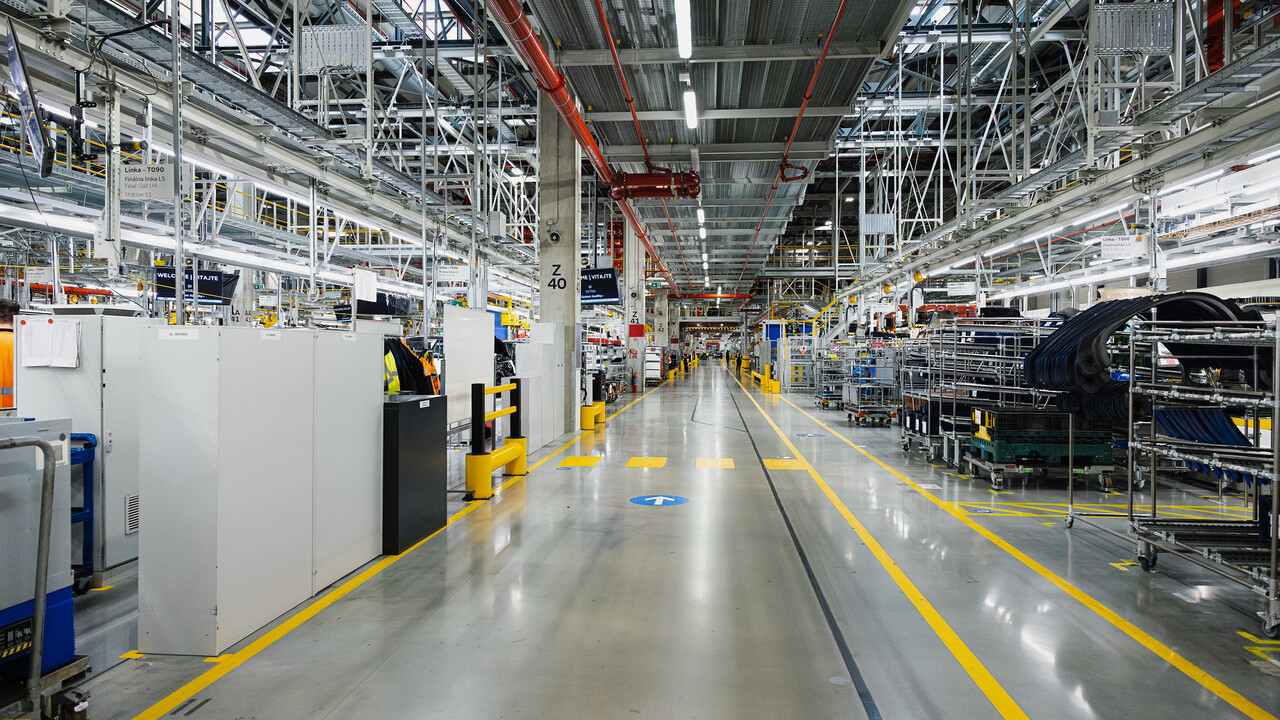 Jaguar Land Rover výroba automobilka 