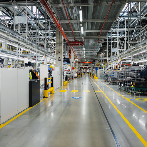 Jaguar Land Rover výroba automobilka 