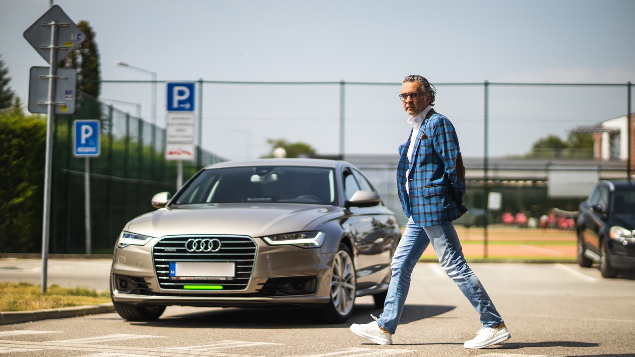 Predne_brzdove_svetlo (2).jpg