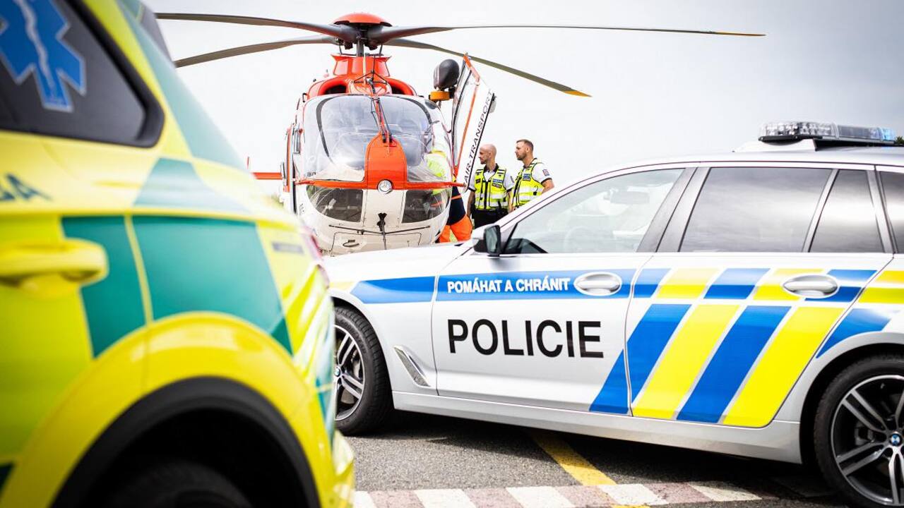 Českým futbalom otriasa kolosálny škandál. Policajti rozbehli veľkú akciu, zatkli desiatky ľudí