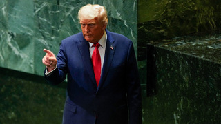 Trump pritvrdil voči Moskve. NATO podľa neho nemá váhať a ruské stroje v jeho vzdušnom priestore zlikvidovať