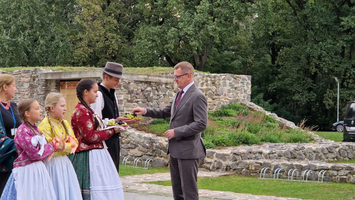 WhatsApp Image 2025-09-24 at 09.38.24.jpeg