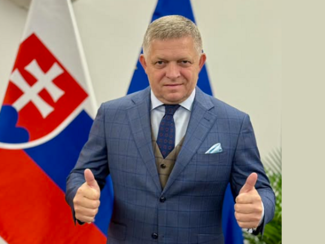 Politológ Koziak: Fico dosiahol svoj cieľ, zasial rozkol v opozícii a otvoril otázku nadvlády slovenského práva