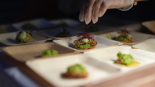 Luxusný hotel hostil gurmánsky večer. Spojil slovenskú tradíciu, svetové trendy aj známe osobnosti