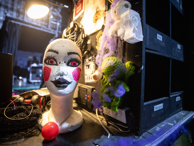 Z východu a folklórneho súboru až na pódiá Cirque du Soleil. Speváčka Dikyová: Brzdili ma predsudky