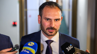 Krátky po odchode z Hnutia Slovensko vstupuje do KDH. Ide o prirodzené pokračovanie v politike, vyhlásil