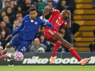 APTOPIX_Britain_Soccer_Premier_League729904.jpg