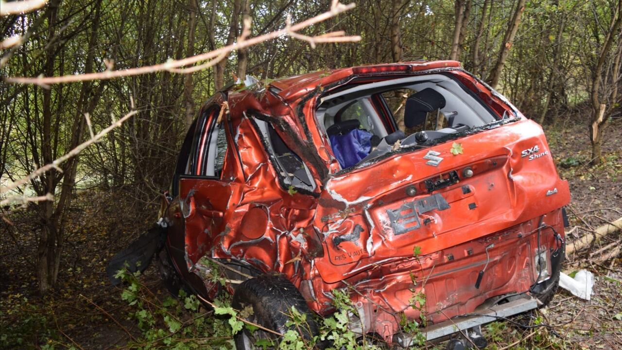 nehoda auto Banská Štiavnica