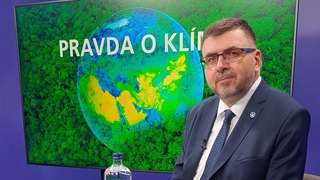 Primátor Jozef Božik o tom, ako Partizánske ukázalo cestu: S jedinečným systémom "od dverí po kompost" ročne spracujú 400 ton kuchynského odpadu. Ako to robia?