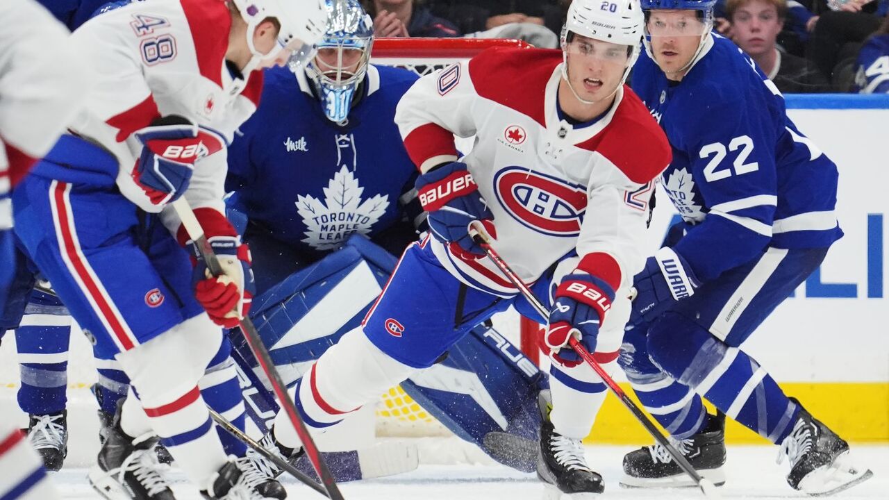 Canadiens_Maple_Leafs_Hockey slafkovsky