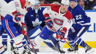 Canadiens_Maple_Leafs_Hockey slafkovsky