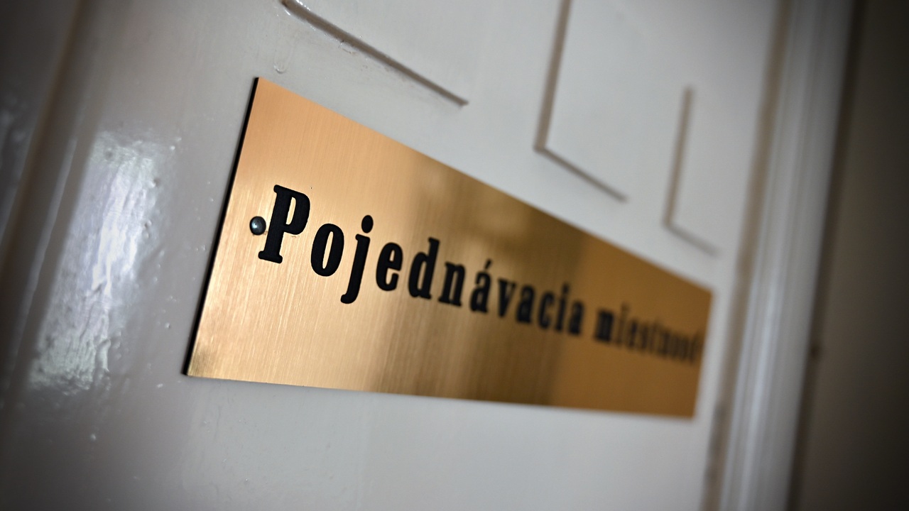 špecializovaný trestný súd pojednávacia miestnosť súd 