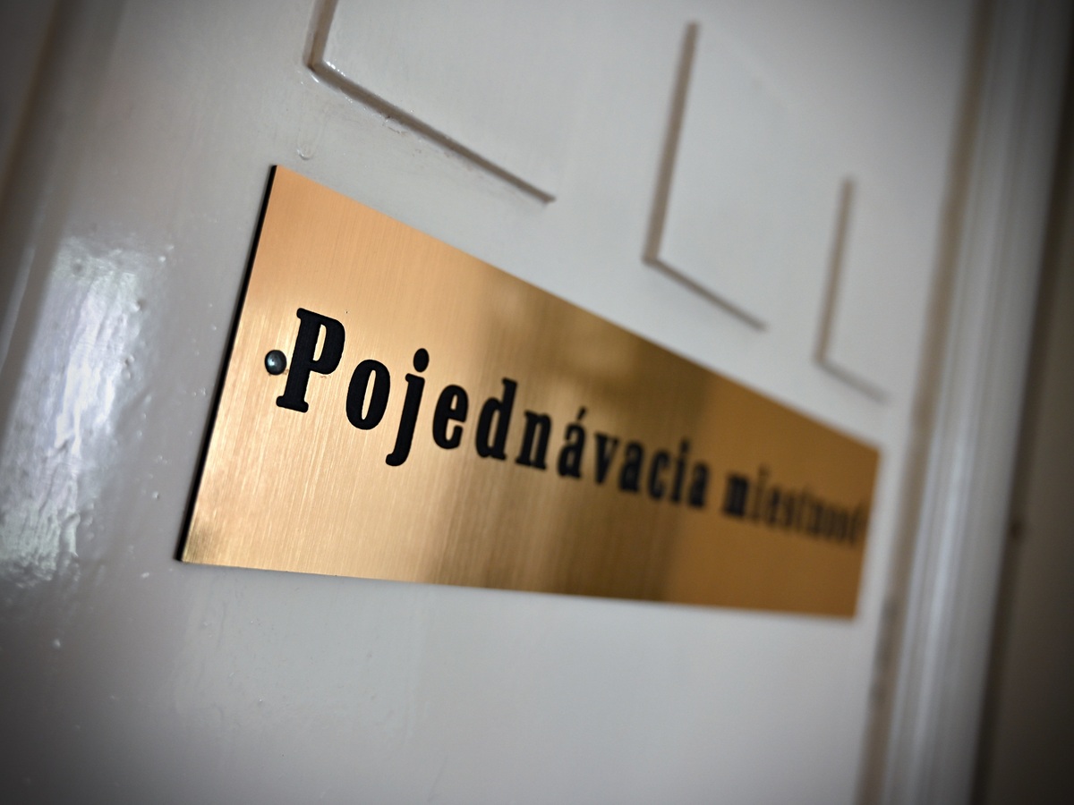 špecializovaný trestný súd pojednávacia miestnosť súd 