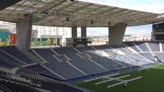 Petržalský zázrak ožil po 20 rokoch. Slovenskí futbalisti sa vrátili na štadión, kde porazili legendárne Porto