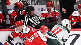 NHL: Fehérváry zažiaril dvomi asistenciami pri výhre Capitals. San Jose ostáva bez víťazstva