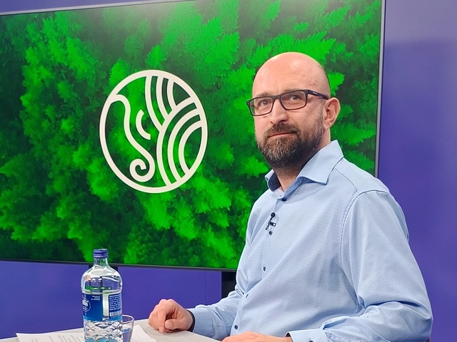 Schwarz.jpg