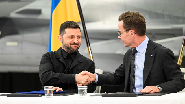 Švédsky premiér Ulf Kristersson a Zelenskyj