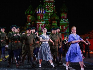 festival v moskve.jpg