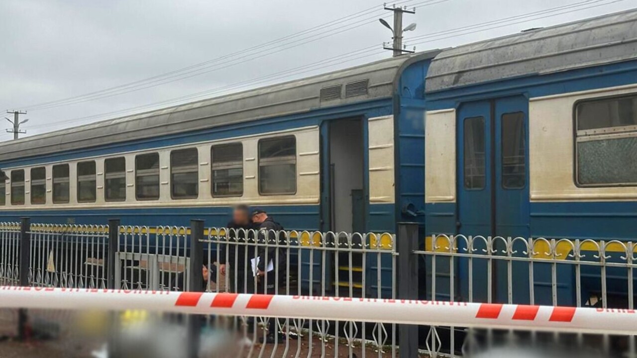 výbuch na železničnej stanici.jpeg