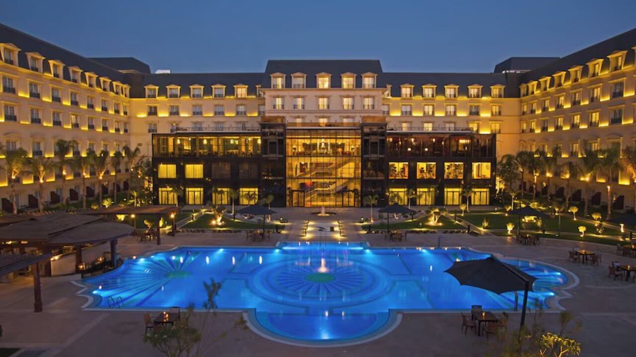 hotel kde byvaju teroristi.jpg