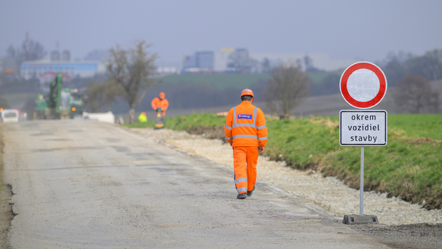 Petrovany stavebné práce
