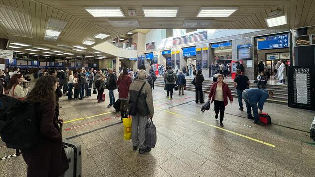 Hlavná stanica Bratislava Dušičky