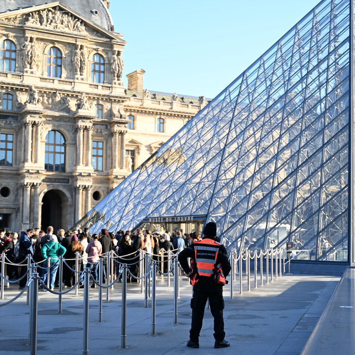 Louvre