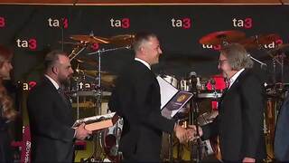 1-SHOW-GALAVECER-TA3-NARKS