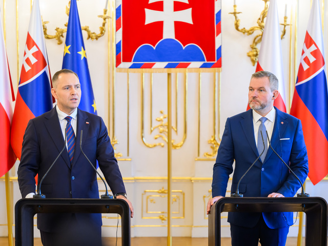 Nawrocki ponúkol alternatívu pre dodávky plynu na Slovensko. Pellegrini zas verí v Poľsko ako garanta bezpečnosti