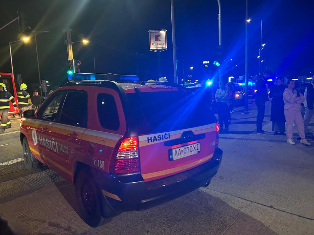 zrážka vlakov, Pezinok