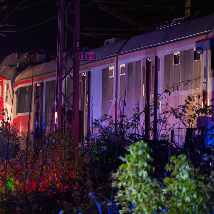 nehoda vlaky zrážka Pezinok